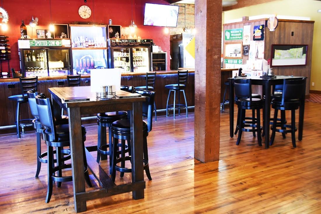 Aaron’s Wines & Steins