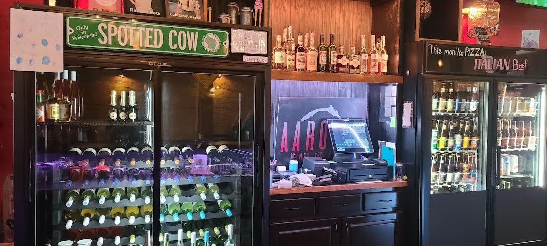 Aaron’s Wines & Steins